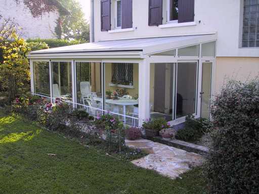 Fenêtres PVC et aluminium en rénovation dans l’Ain