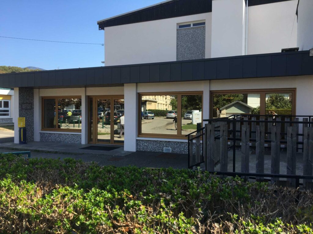 Fenêtres PVC et aluminium en rénovation dans l’Ain