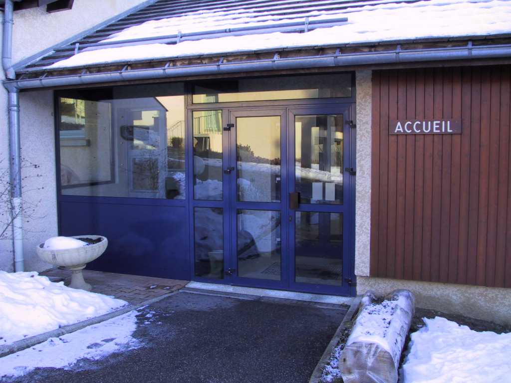 Fenêtres PVC et aluminium en rénovation dans l’Ain