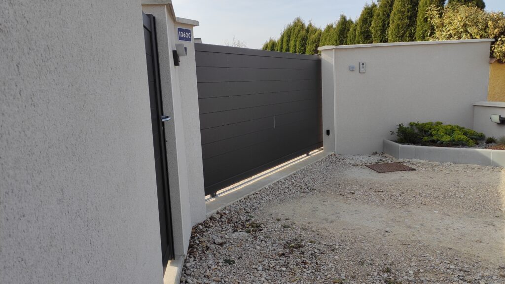 Portes de garage sur mesure dans l’Ain
