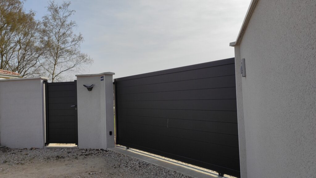 Portes de garage sur mesure dans l’Ain