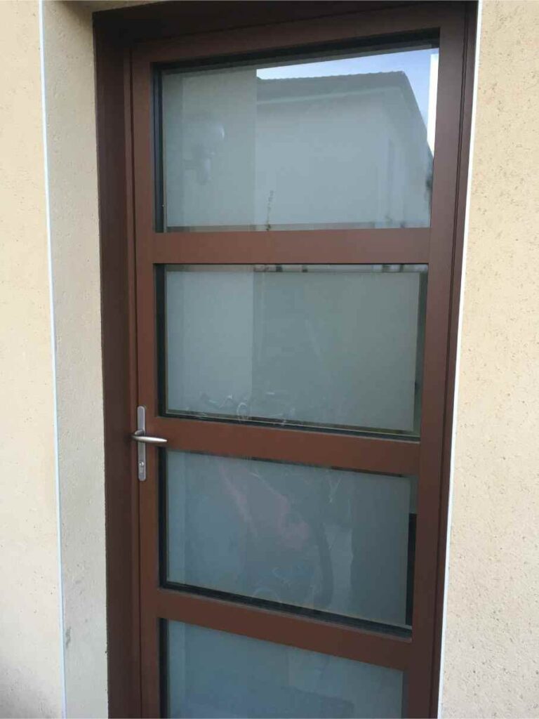 Portes d’entrée sur mesure dans l’Ain